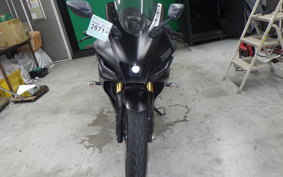 YAMAHA YZF-R15 2022