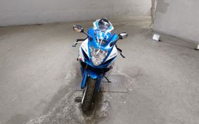 SUZUKI GSX-R600 C3111