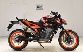 KTM 890 DUKE GP 2023