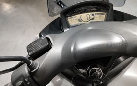 YAMAHA TRICITY 125 SE82J