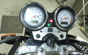 HONDA VTR 250 Gen. 2 2024 MC33