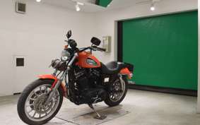 HARLEY XL883R 2001