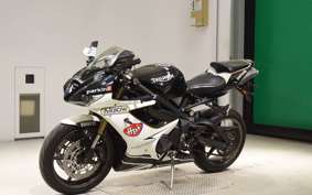 TRIUMPH DAYTONA 675 2010
