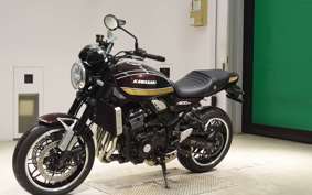 KAWASAKI Z900RS 2025 ZR900K