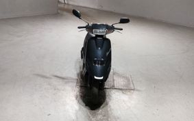 SUZUKI ADDRESS V100 CE11A