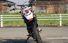 YAMAHA SEROW 225W 4JG