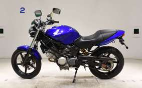 HONDA VTR 250 2024 MC33
