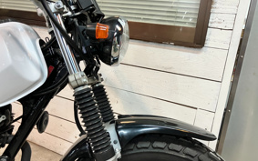 YAMAHA TW225 DG09J