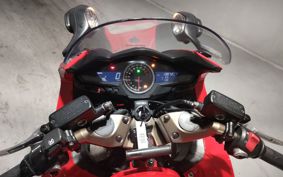 HONDA VFR800F 2018 RC79