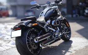 HARLEY FXBR 2026 YE9