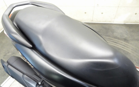 YAMAHA N-MAX SEG6J