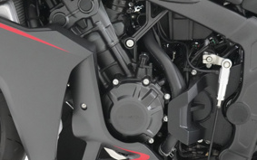 HONDA CBR650R E-Clutch 2025 RH17