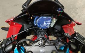 HONDA CBR250RR MC51