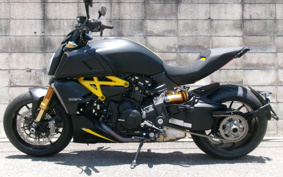 DUCATI DIAVEL 1260 2025 2G00