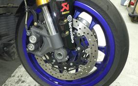 YAMAHA YZF-R1 2019