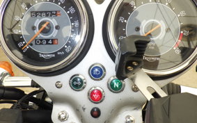 TRIUMPH BONNEVILLE T100 2003