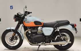 TRIUMPH BONNEVILLE T100 2022