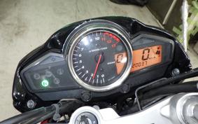 SUZUKI GSR250
