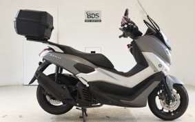 YAMAHA N-MAX 2001 SED6J
