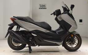 HONDA FORZA 250 MF17
