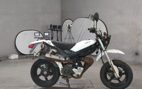 SUZUKI STREET MAGIC CA1LB