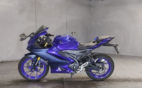 YAMAHA YZF-R15M RG67