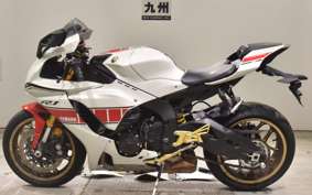YAMAHA YZF-R1 2022 RN65J