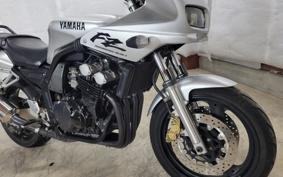 YAMAHA FZ400 1997 4YR