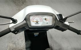 SUZUKI ADDRESS V100 CE13A