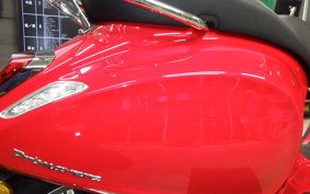VESPA PRIMAVERA 125 2005