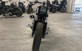 HARLEY FXBRS 2018 YHK