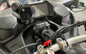 YAMAHA NIKEN 2018 RN58J