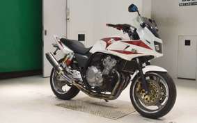 HONDA CB400 SUPER BOLDOR VTEC 2009 NC42