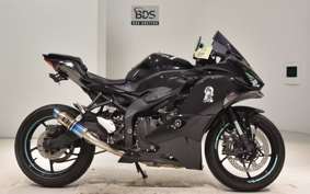 KAWASAKI ZX-25R 2019 ZX250E