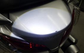 SUZUKI SKYWAVE 200 (Burgman 200)