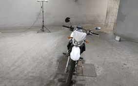 KAWASAKI KLX125 LX125C