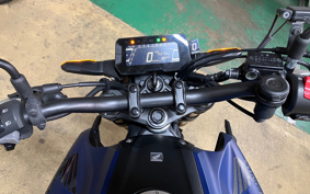 HONDA CB250R MC52