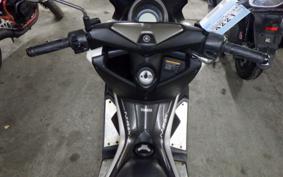 YAMAHA N-MAX SE86J