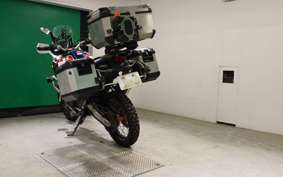 HONDA CRF1000L AFRICA TWIN 2016 SD04