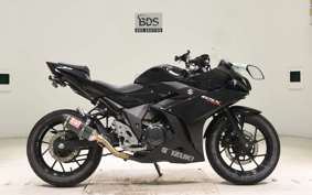 SUZUKI GSX250RA 2001