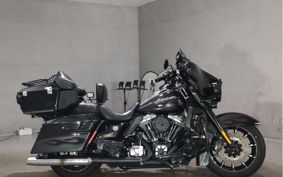 HARLEY FLHTCUSE 1800CVO 2010 PR8