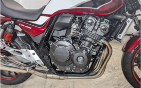 HONDA CB400SFV-4ABS 2023 NC42