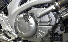 SUZUKI ｸﾞﾗﾃﾞｨｳｽ400 2011 VK58A