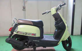 YAMAHA CUXI 100 FI C1DW