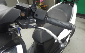 YAMAHA TRICITY 125 1993 SE82J