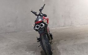 DUCATI  DUCATI  HYPERMOTARD 796 B101AA