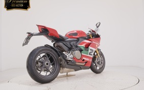 DUCATI PANIGALE V2 2025