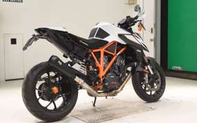 KTM 1290 SUPER DUKE R 2020