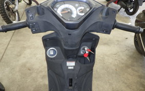 YAMAHA AXIS 125 Z 1996 SED7J