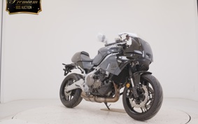 YAMAHA XSR900 GP 2024 RN96J